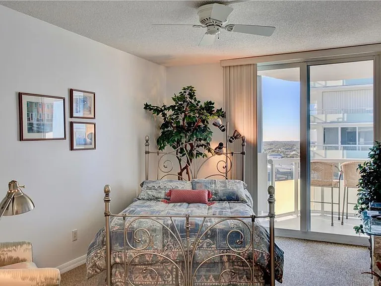 3554 Ocean Dr #1001N — Photo 18