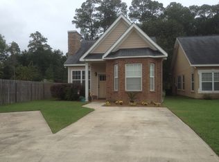 301 Summercreek Cv, Thomasville, GA 31792