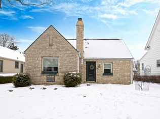 54 W Weisheimer Rd, Columbus, OH 43214