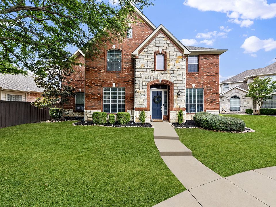 1st image of 4217 E Crescent Way