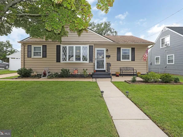 26 Belair Ave, Maple Shade, NJ 08052