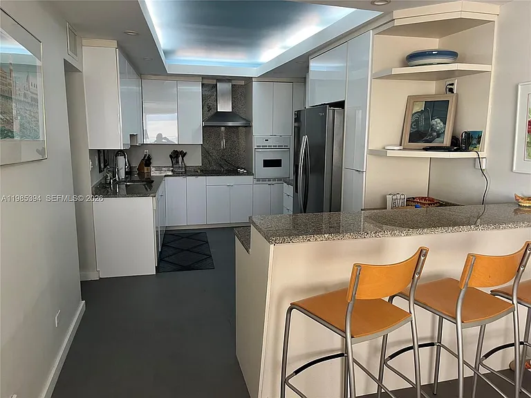 3 Island Ave #4I — Photo 11