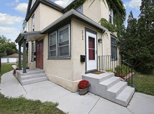 2734 Bryant Ave S #1, Minneapolis, MN 55408