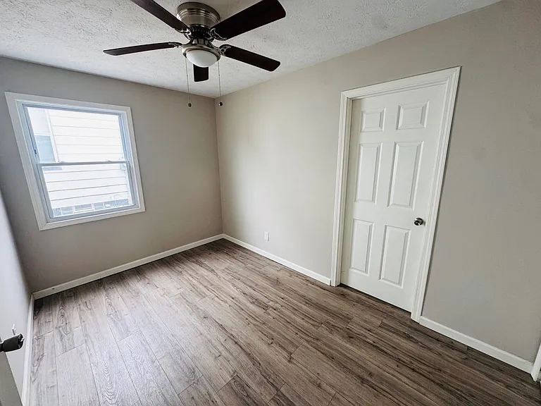 12813 Guardian Blvd — Photo 11