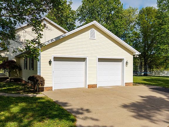 5th image of 71 Arbuckle Rd