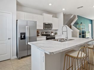 863 Centennial St, Jacksonville, FL 32221