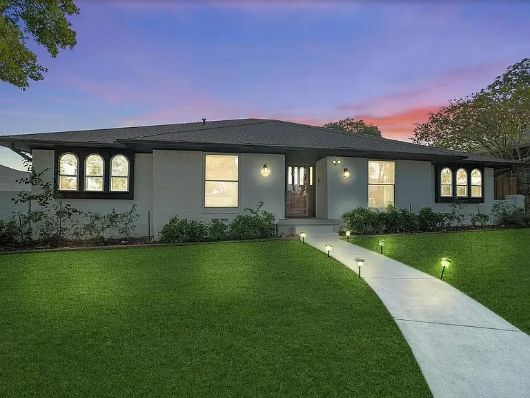 Exterior pic