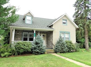 1890 Turkey Hill Rd, East Earl, PA 17519