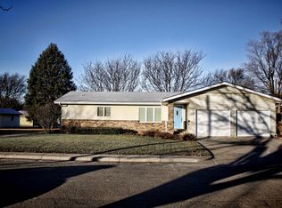 203 Park St, Smith Center, KS 66967