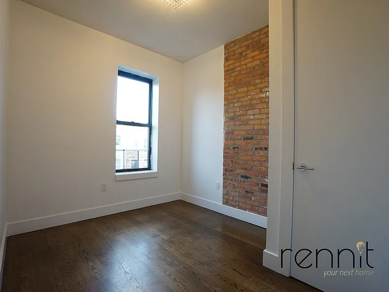 1689 Gates Ave #3F — Photo 13