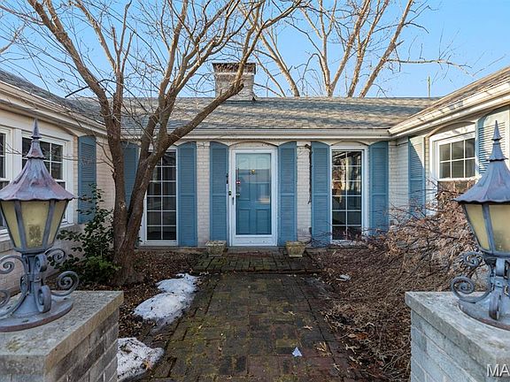 3rd image of 30 N Joyce Ellen Way