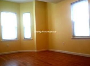 189 Windsor St #1, Cambridge, MA 02139