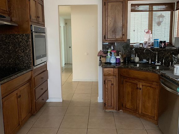 4th image of 3256 Angel Dr