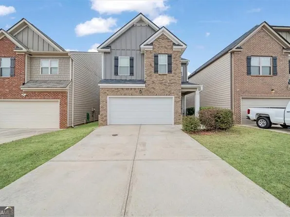 3135 Hendrick Dr, McDonough, GA 30253