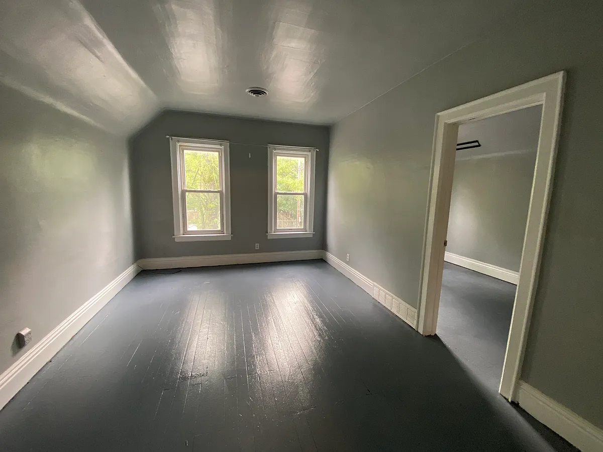 Building Photo - 123 Germain St #2
