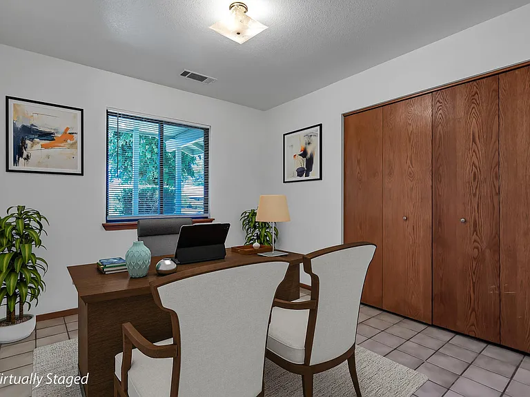Virtually Staged Office