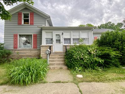 505 N Main St, Bourbon, IN, 46504