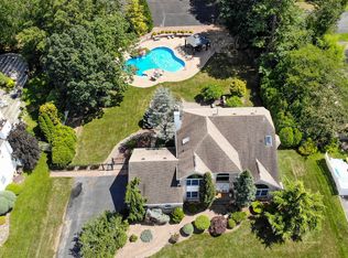 25 Overlook Dr, Jackson, NJ