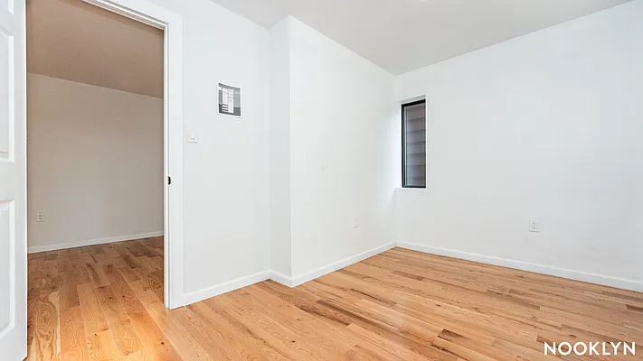 Rented by Nooklyn NYC LLC | media 26
