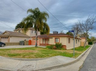 25202 De Wolfe Rd, Santa Clarita, CA 91321