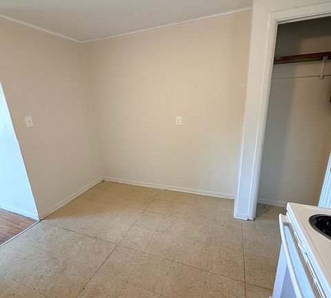 Dining area in kitchen
