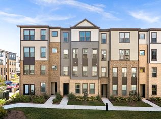 45954 Raven Ter, Sterling, VA 20165