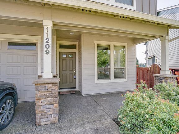 3rd image of 11209 NE 99th Cir