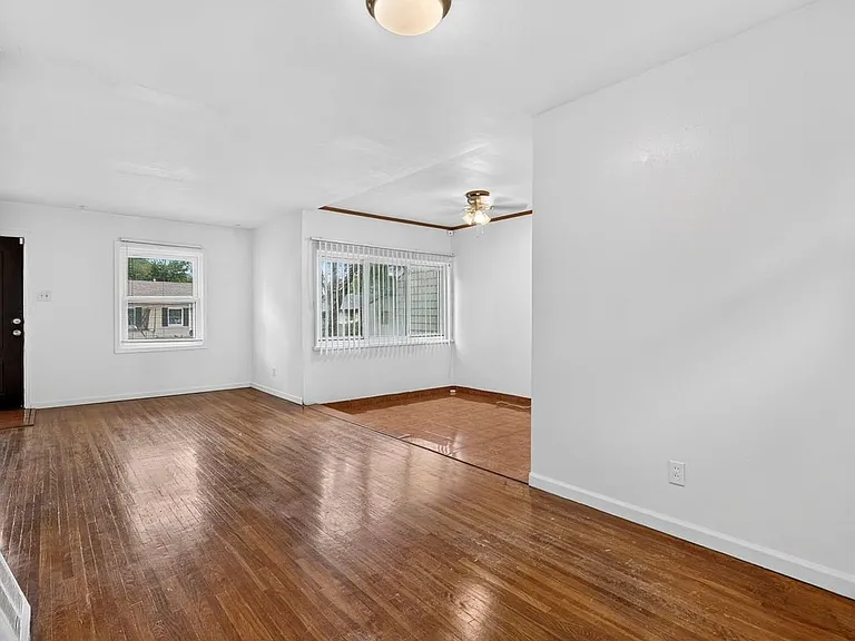 10328 Dudley Dr — Photo 11