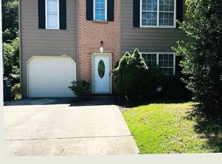 6715 Roscommon Dr, Austell, GA 30168
