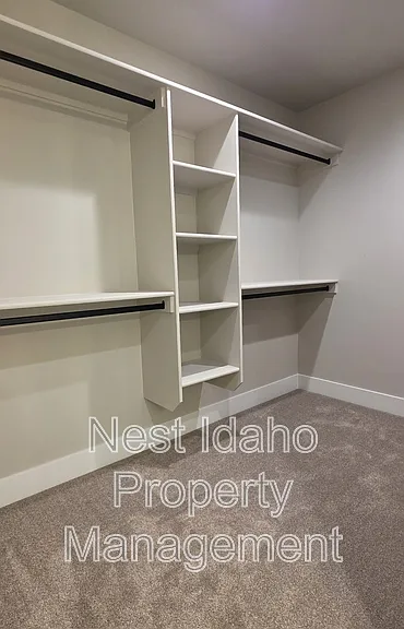 1939 N Danish Ln — Photo 15
