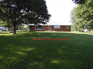151 Johnson Ln, Raymond, IL 62560