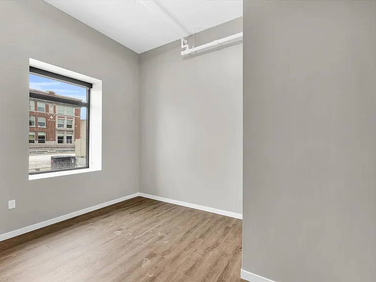 209 N Neil St #202 — Photo 10