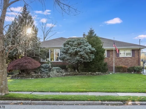 23 Vincent Dr, Clifton City, NJ 07013