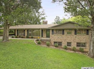 404 Dell Ave SE, Huntsville, AL 35802