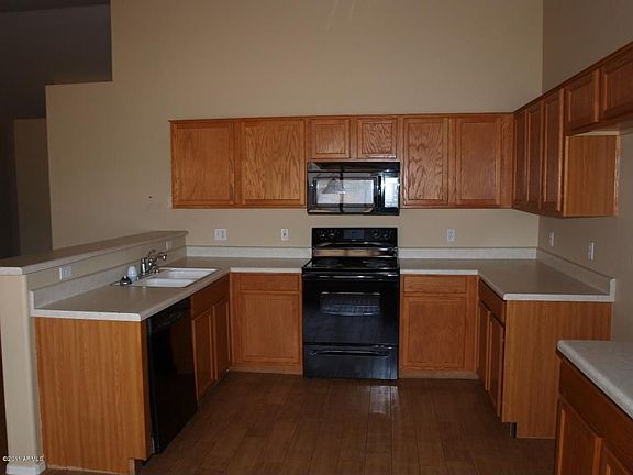 Kitchen_-_3_Bedroom_Home_in_Apache_Junction_Arizona