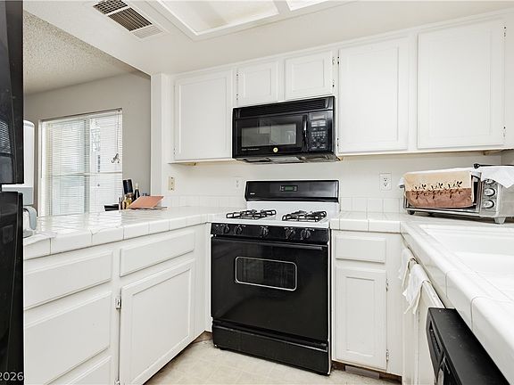 4th image of 7100 Pirates Cove Rd APT 2090