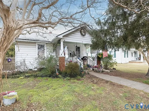 212 Norfolk Ave, Colonial Heights, VA 23834