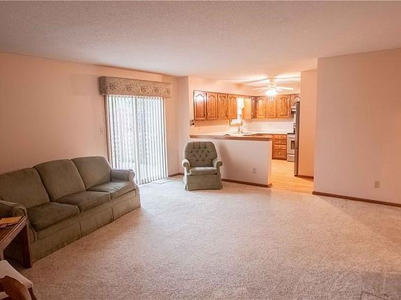 3rd image of 3635 Whittier Ln