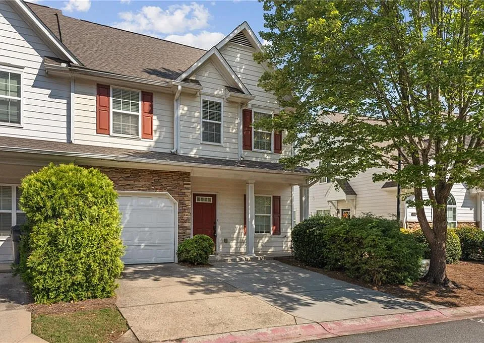 324 General Wheeler Dr NW #3