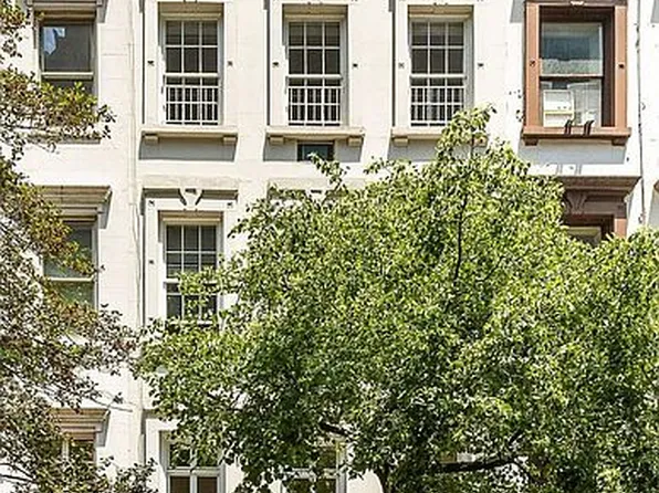 27 E 73rd St, New York, NY 10021