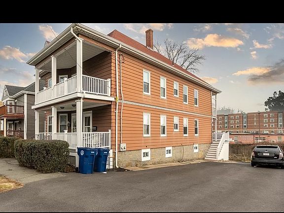 5th image of 117 Loring Ave APT 1
