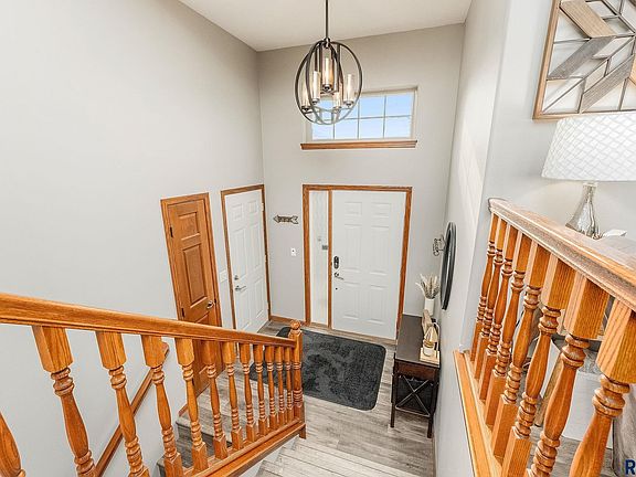 2nd image of 706 Saint Gregory St