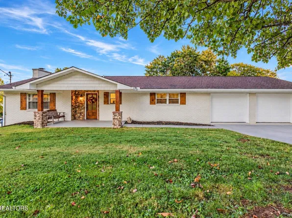 348 Lakeside Dr, Friendsville, TN 37737