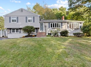 18 Cardinal Ct, Braintree, MA 02184