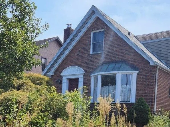 182-06 69th Avenue, Fresh Meadows, NY 11365
