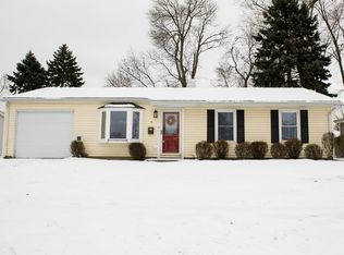 9 Concord Ave, Romeoville, IL 60446