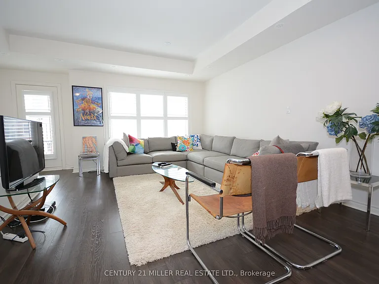 2420 Baronwood Dr #3 — Photo 8