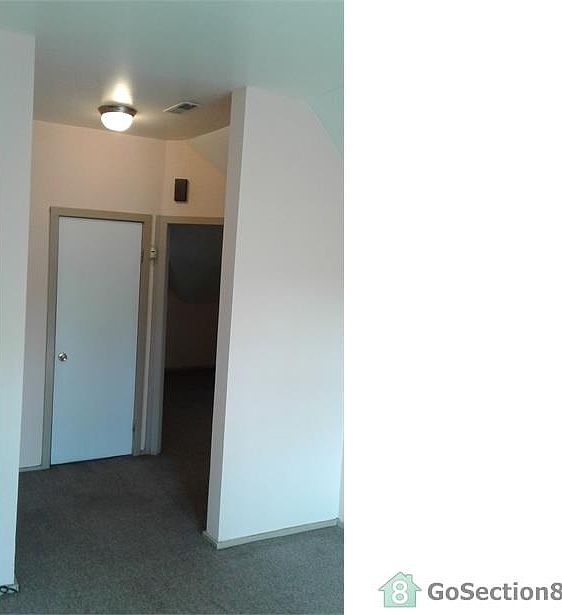 2nd image of 4908 W Van Buren St