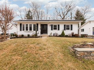 814 Cabin John Pkwy, Rockville, MD 20852