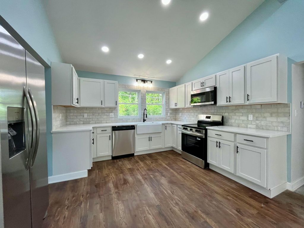 Real estate listing image